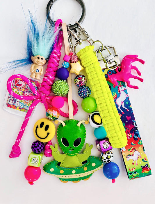90s Alien